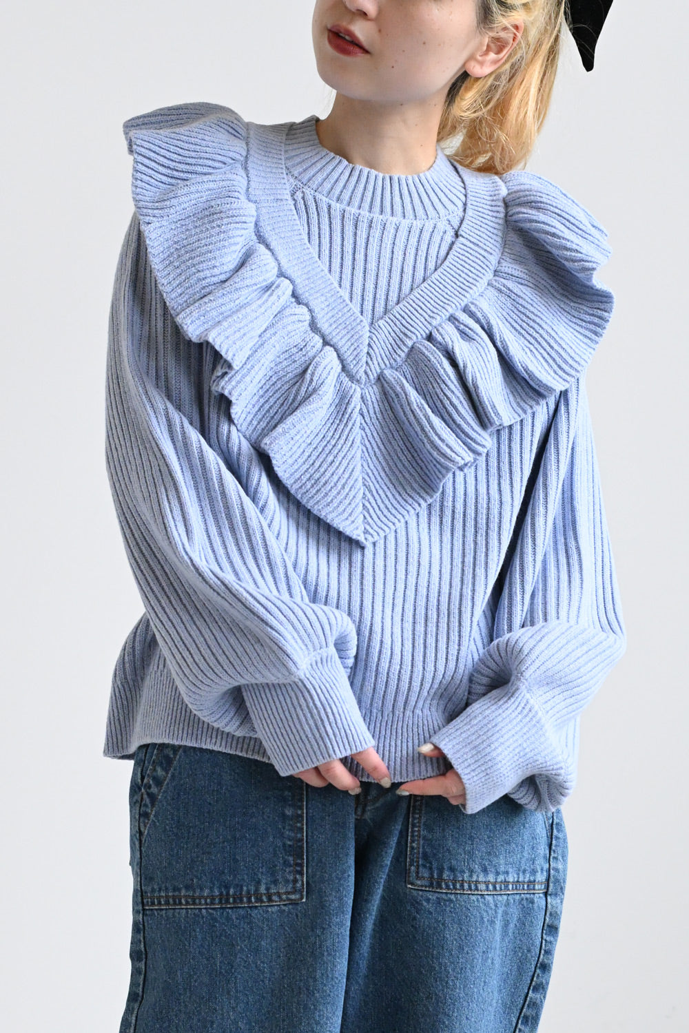Big Frill Knit Pullover